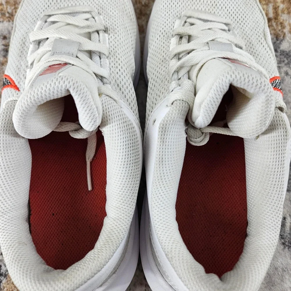 Nike Legend Essential 3 Next Nature Training Shoes Womens 9 White DM1119-100